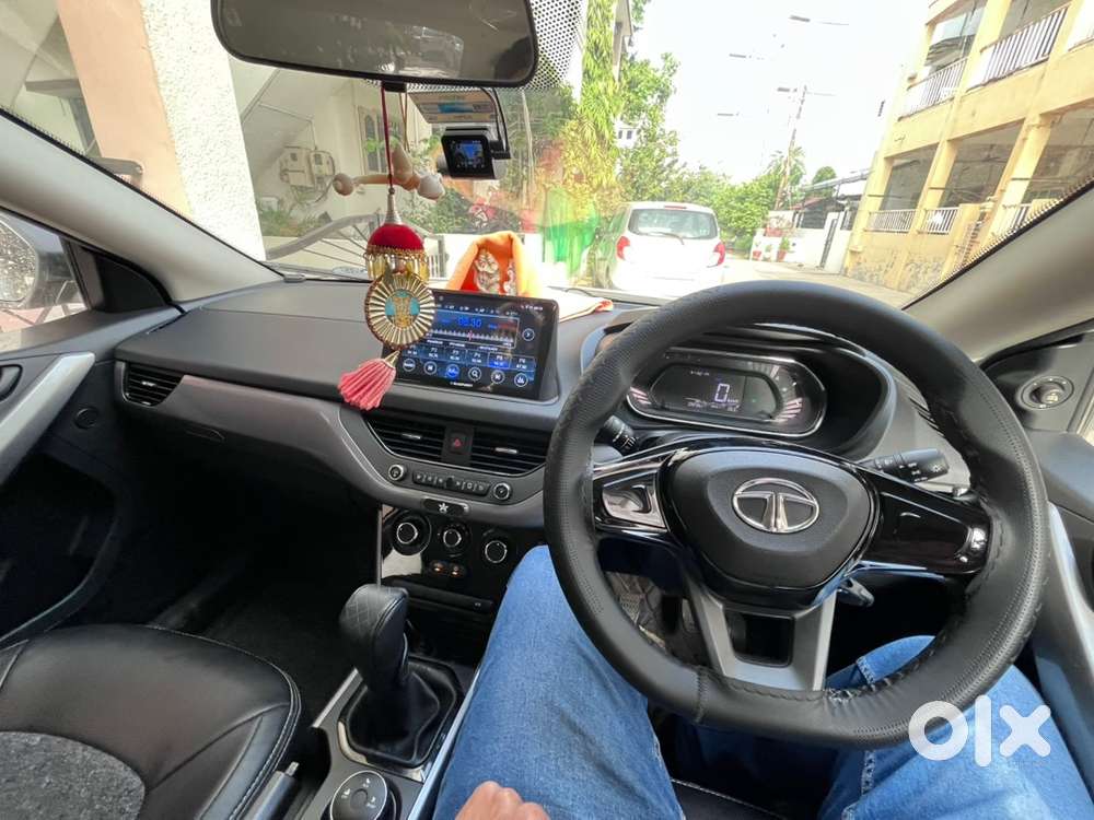 Tata Nexon Xm Petrol 2020