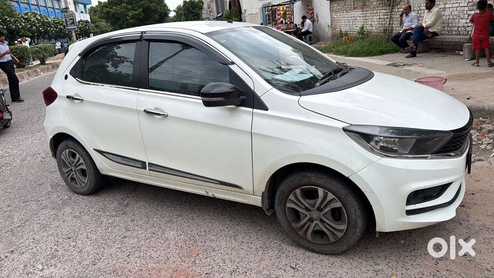 Tata Tiago Xt Icng 2024