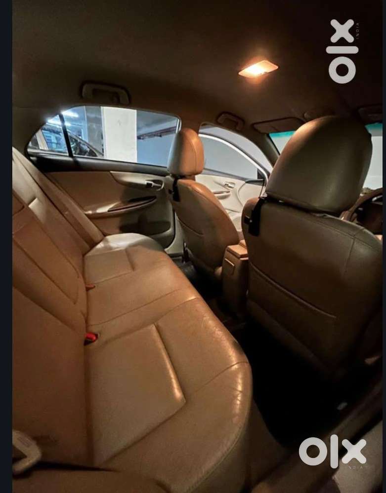 Toyota Corolla Altis 2012 Petrol Well Maintained