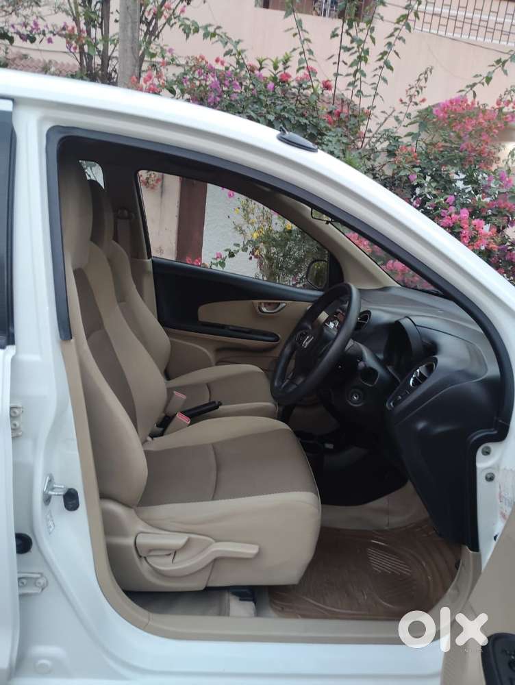 Honda Brio 2013-2016 Vx O At, 2014, Petrol