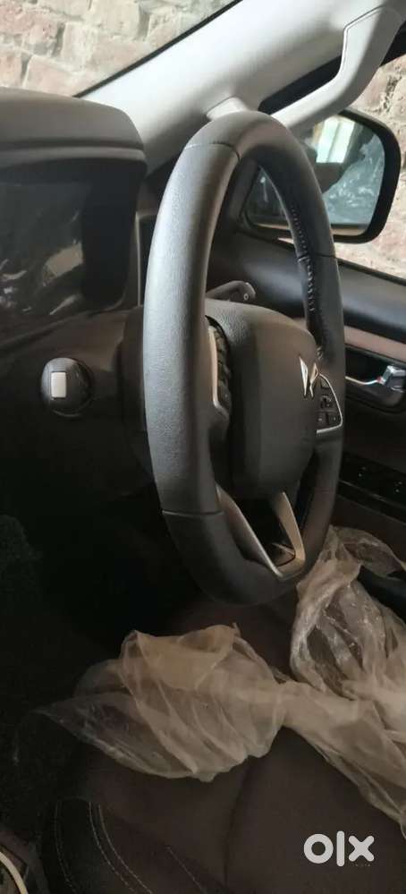 Mahindra Scorpio 2025 Petrol 8500 Km Driven