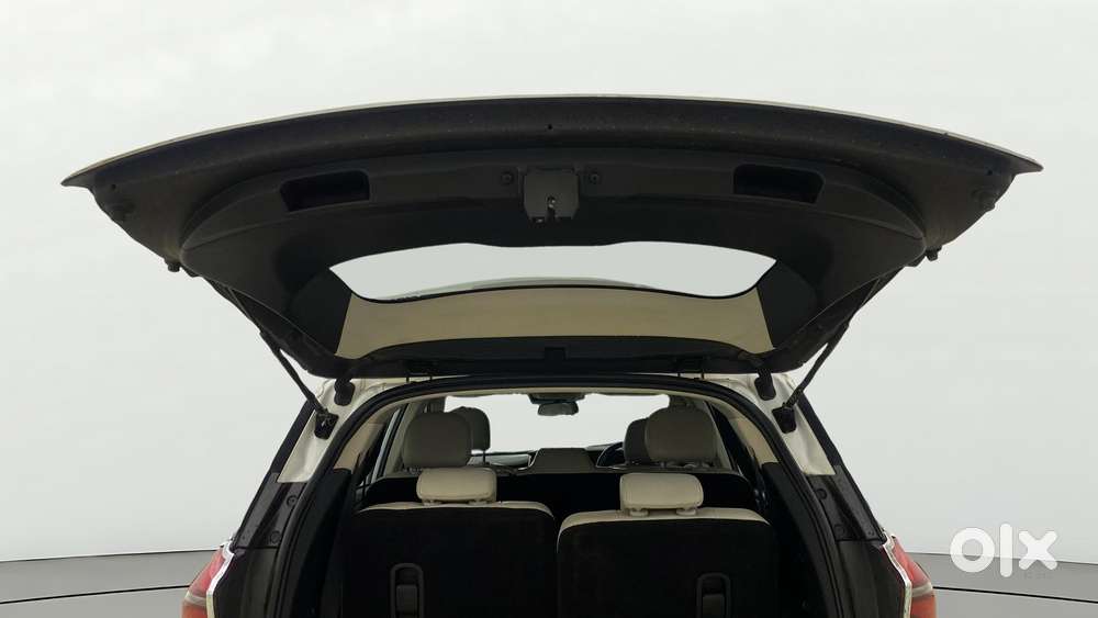 Mahindra Xuv700 2.2 Ax 7 Diesel At Luxury Pack Str, 2022, Diesel