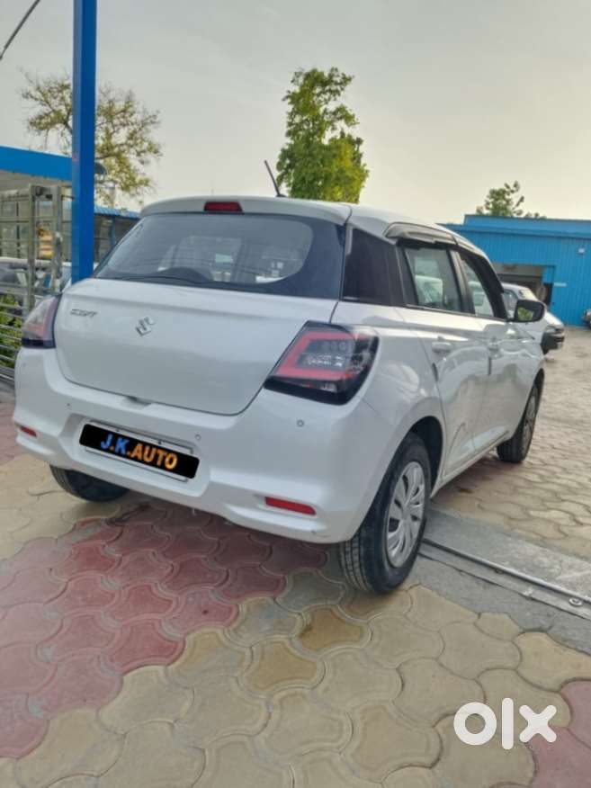 Maruti Suzuki Swift 1.2 Vxi (o), 2024, Petrol