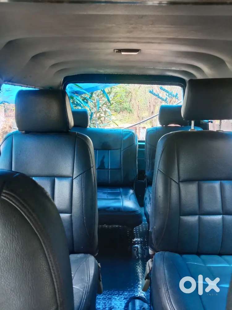 Toyota Qualis 2002 Diesel 371244 Km Driven