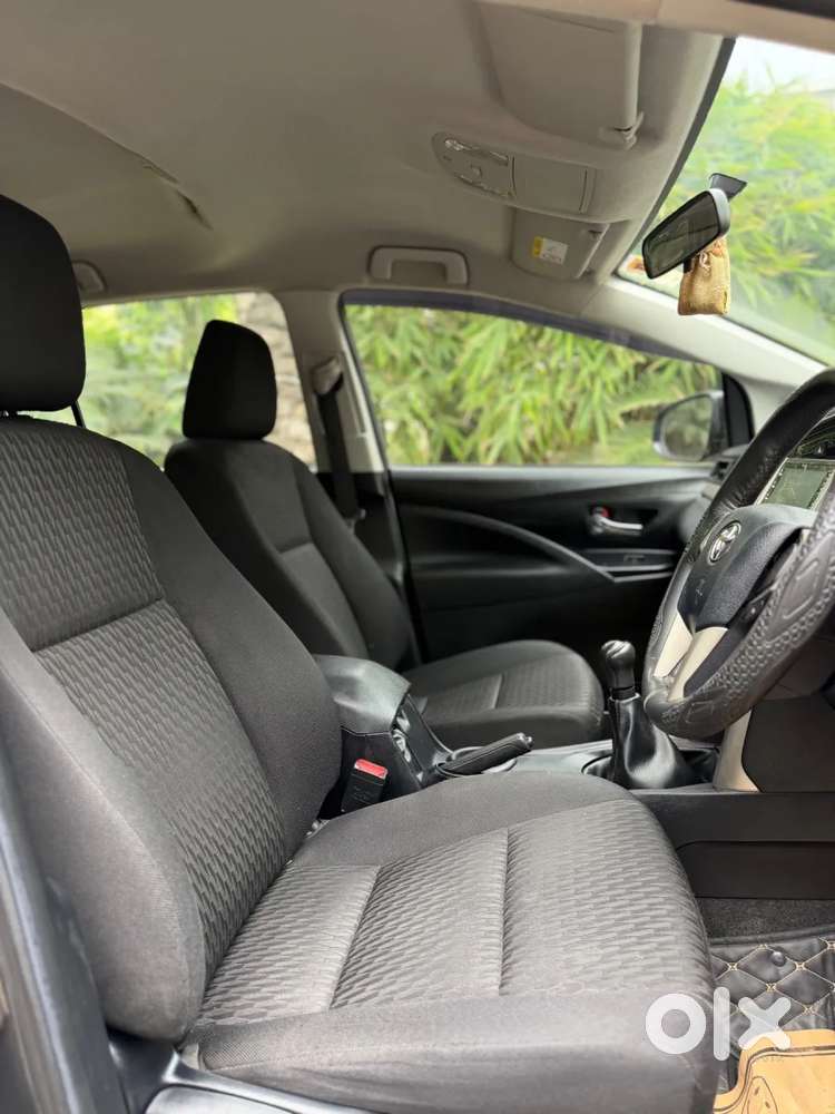 Toyota Innova Crysta [2020-ongoing] 2.4 Gx 7 Str, 2021, Diesel