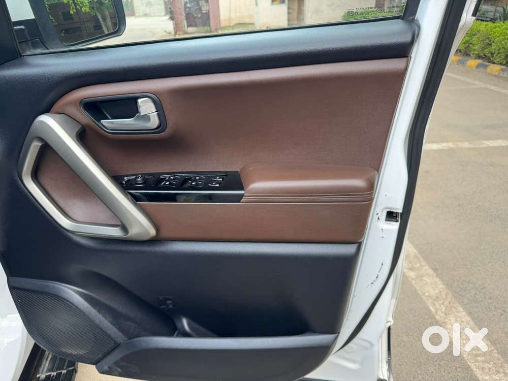 Mahindra Scorpio N Z8 L Diesel At 2wd 6 Str [2022], 2022, Diesel