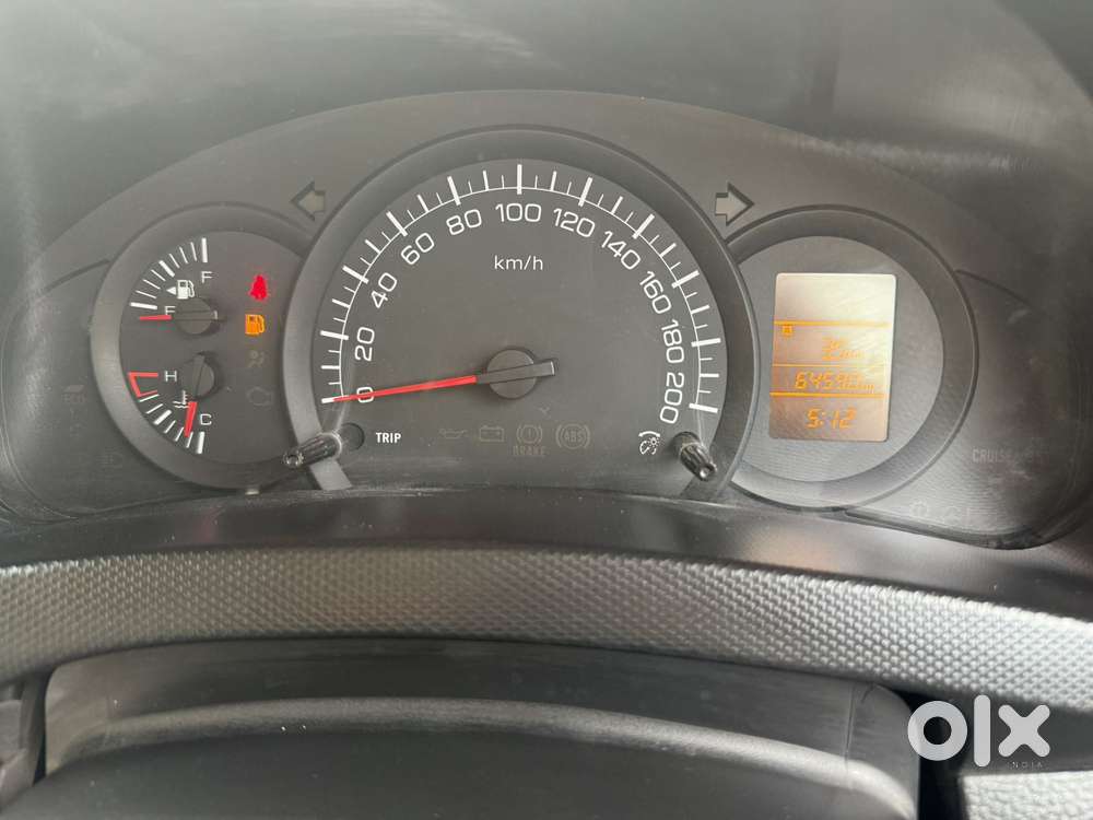 Maruti Suzuki Swift, 2016, Petrol