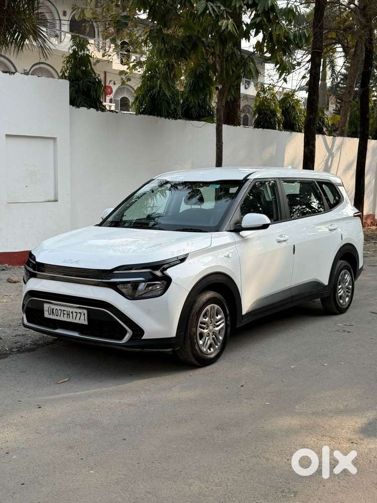 Kia Carens 1.5 Premium 7 Str, 2022, Petrol