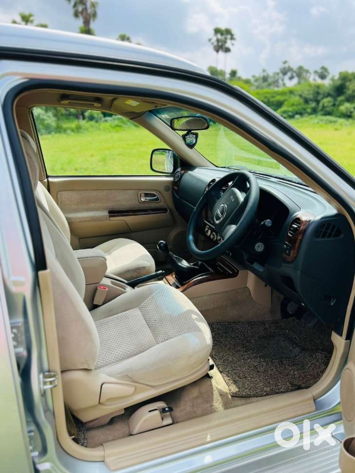 Isuzu Mu7 4x2 Bs Iii, 2015, Diesel