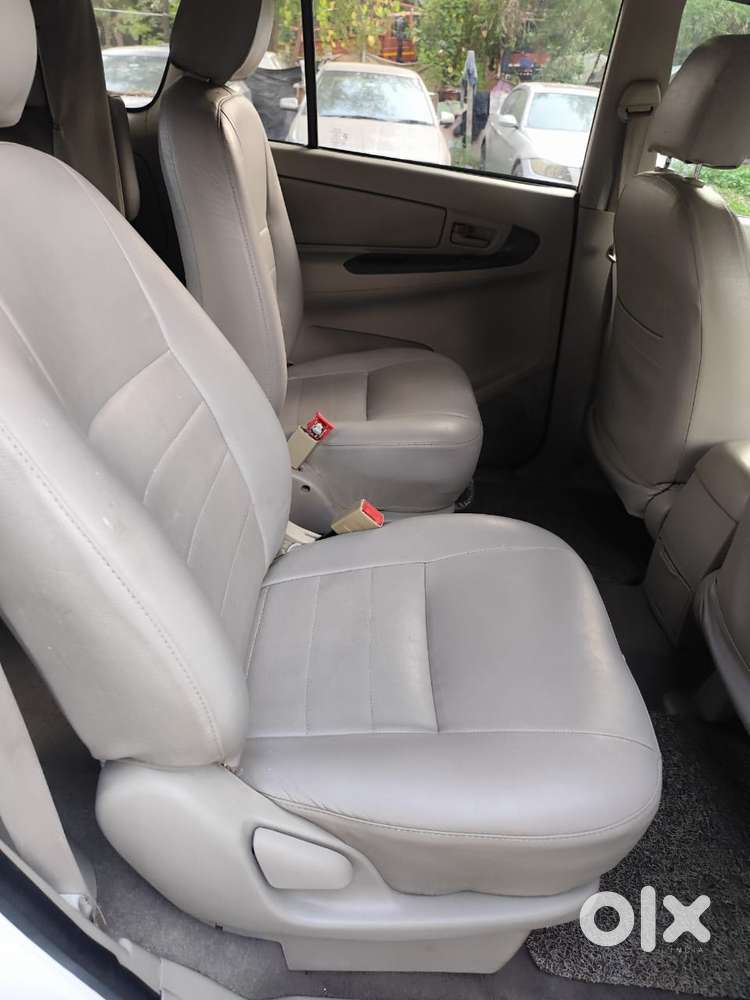 Toyota Innova 2.5 G (diesel) 7 Seater, 2013, Diesel