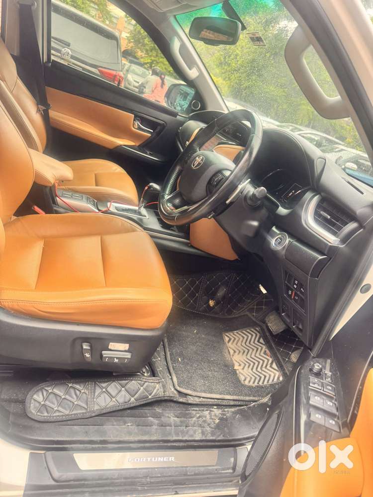 Toyota Fortuner Legender 4x2 At 2.8, 2019, Diesel
