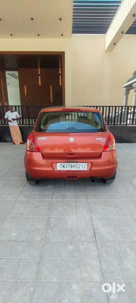 Maruti Suzuki Swift 2010 diesel car