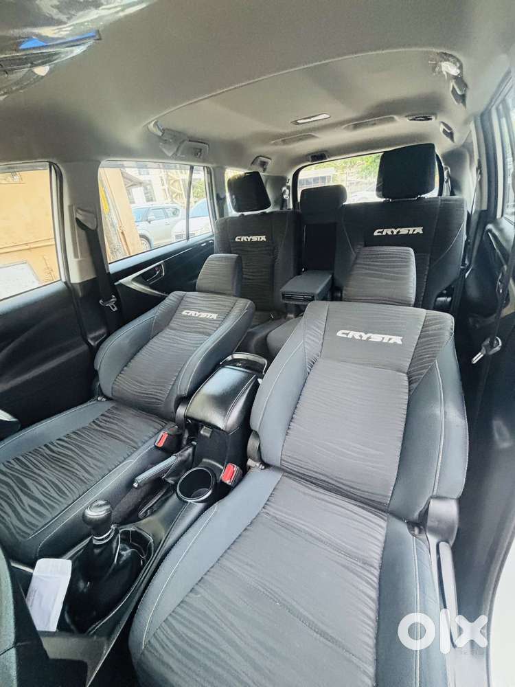 Toyota Innova Crysta 2.4 V 8 Str, 2022, Diesel