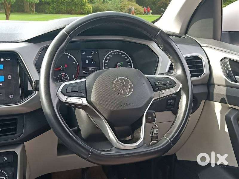 Volkswagen Taigun 1.0 Tsi Highline At, 2022, Petrol