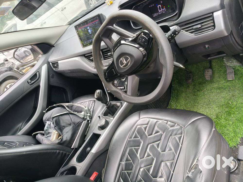 Tata Nexon 1.2 Revotron Xm (s), 2023, Petrol
