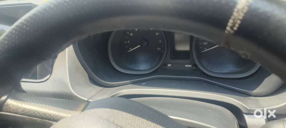 Tata Nexon 1.5 Revotorq Xm (s), 2018, Petrol