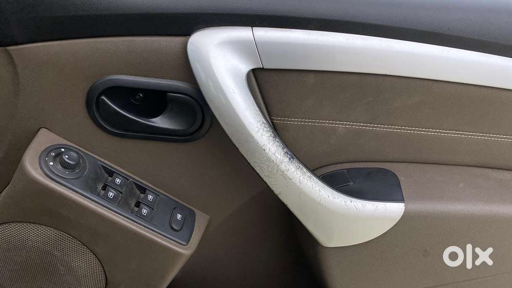 Renault Duster Petrol Rxs Cvt, 2019, Petrol