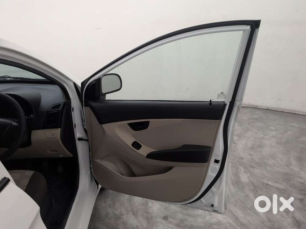 Hyundai Eon Era+ Se, 2017, Petrol