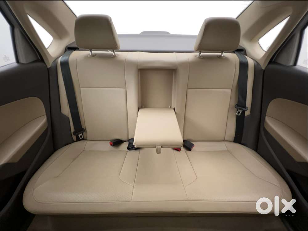 Volkswagen Vento 2013-2015 1.2 Tsi Highline At, 2017, Petrol