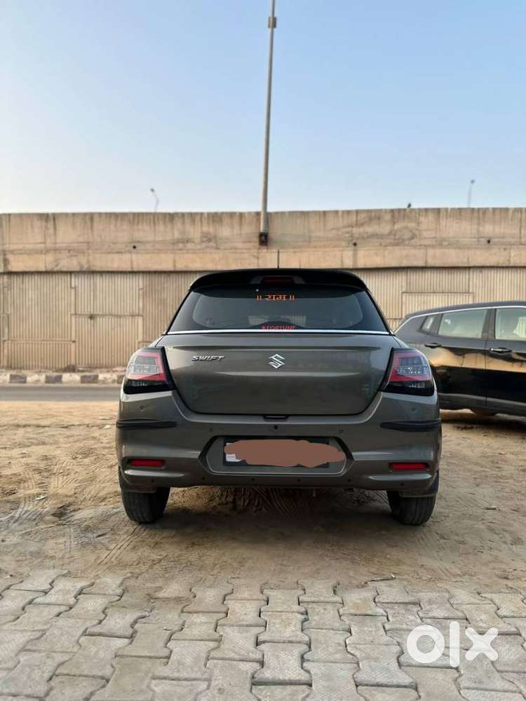 Maruti Suzuki Swift Vxi + Manual, 2024, Petrol