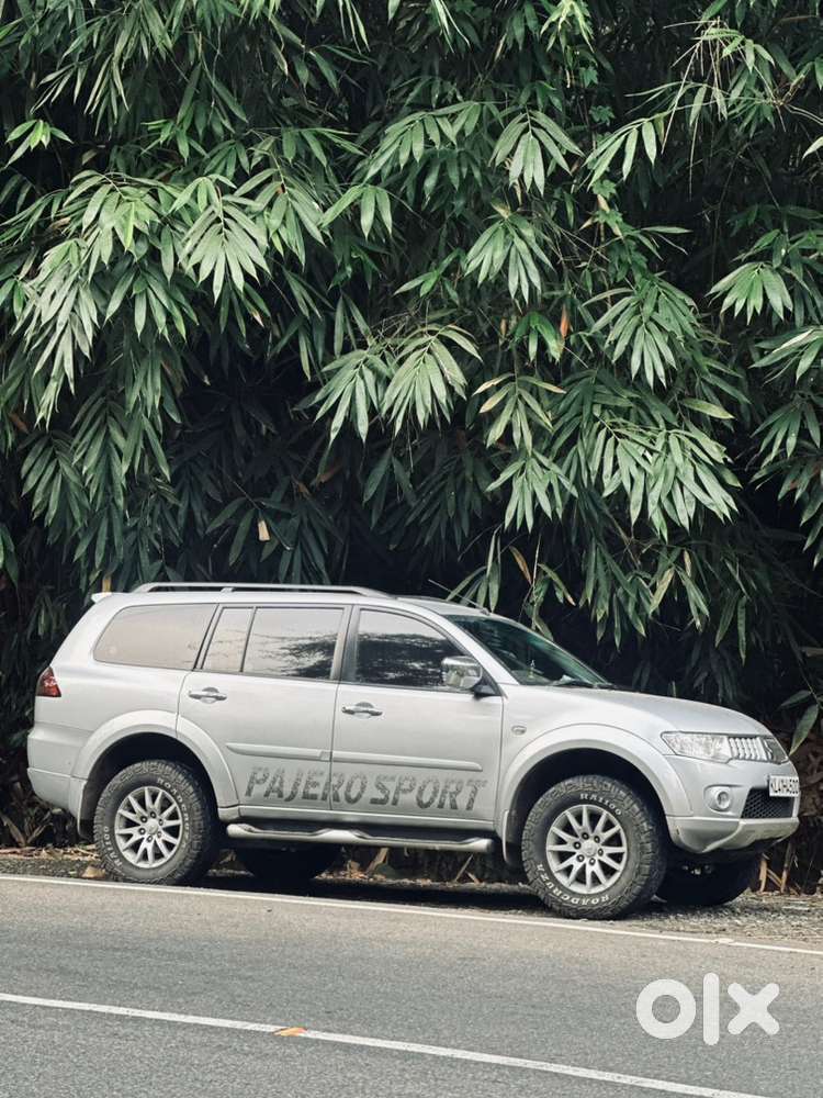 Mitsubishi Pajero Sport 2013