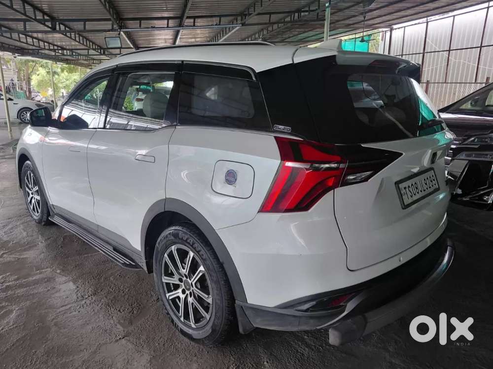 Mahindra Xuv700 2.2 Ax 7 Diesel At Luxury Pack Str Awd, 2022, Diesel