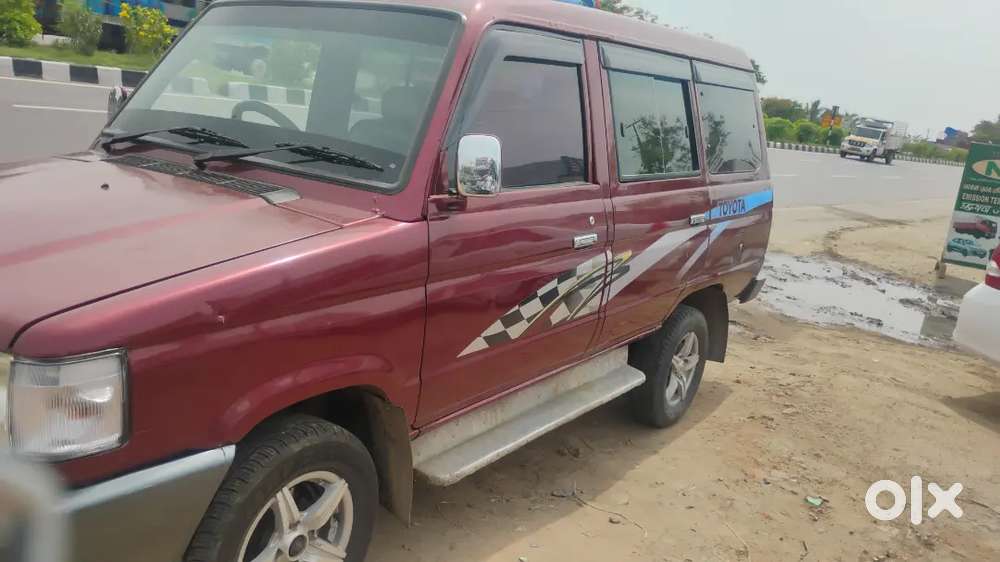 Toyota Qualis Diesel 2002 Variant Rs