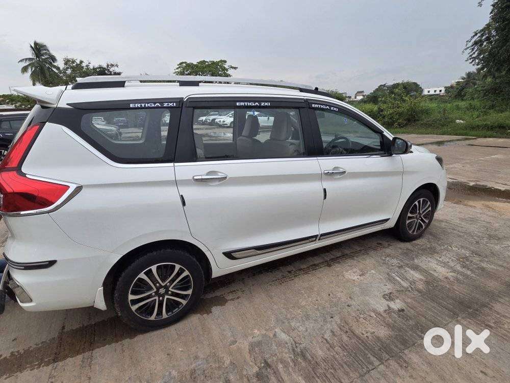 Maruti Suzuki Ertiga Zxi (o) Cng [ ], 2023, Cng & Hybrids