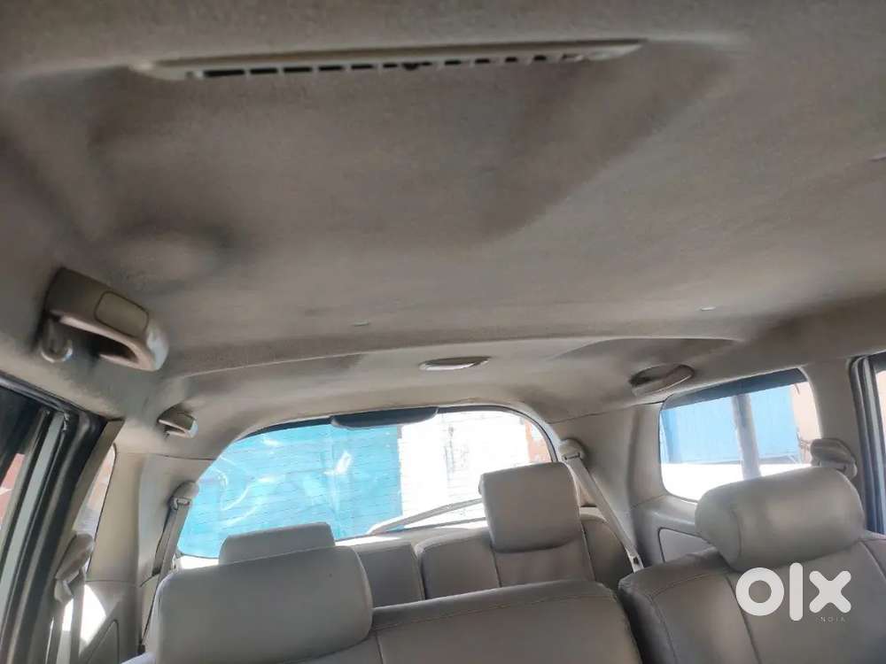 Toyota Innova 2010 Diesel 2nd Owner
