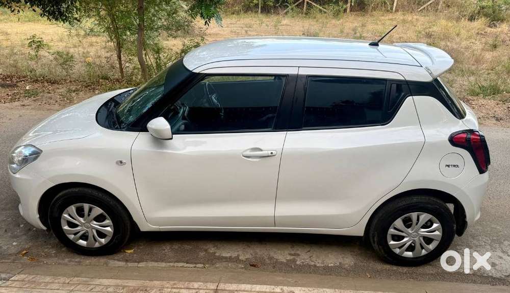Maruti Suzuki Swift 1.2 Lxi (o), 2020, Petrol