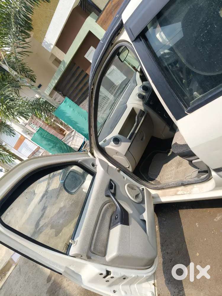 Mahindra Verito 2013