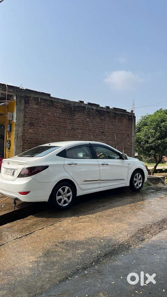 Hyundai Fluidic Verna 2012 Petrol Good Condition
