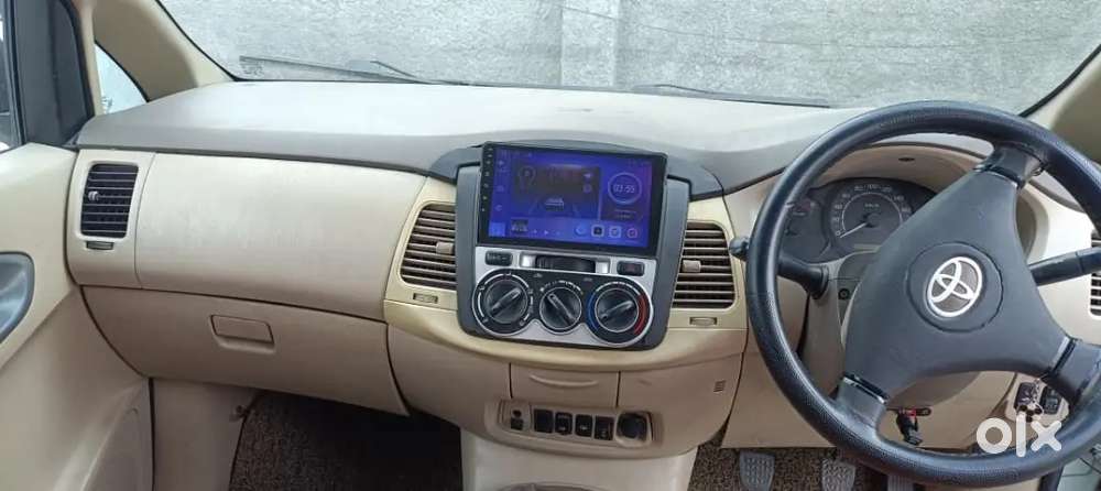 Toyota Innova 2.5 Vx 2012