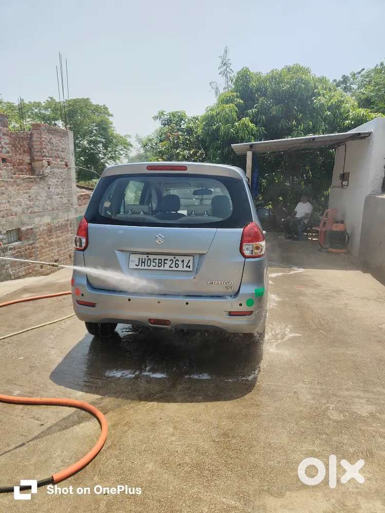 Maruti Suzuki Ertiga 2015