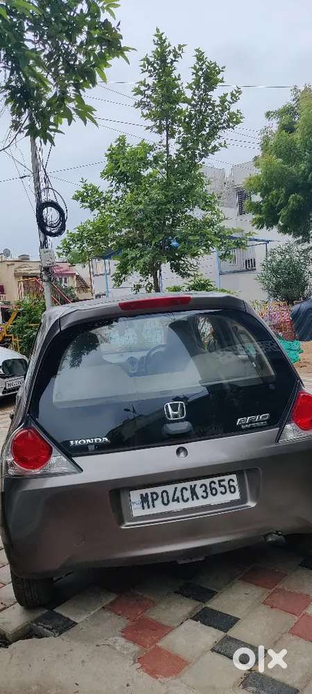 Honda Brio Mt 2012