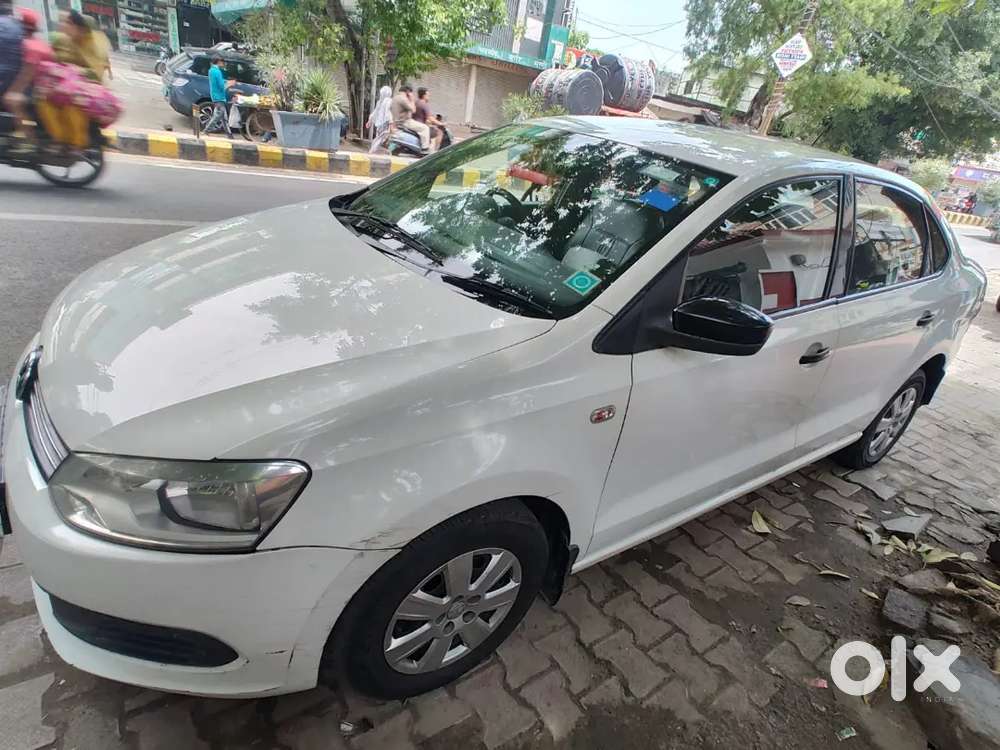 Volkswagen Vento Highline 2011