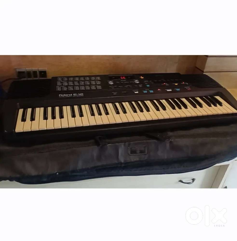 Rolland kea board, four Octave