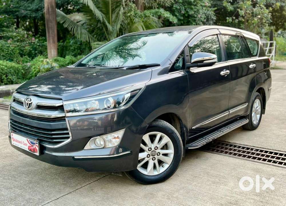 Toyota Innova Crysta 2.4 V 8 Str, 2017, Diesel