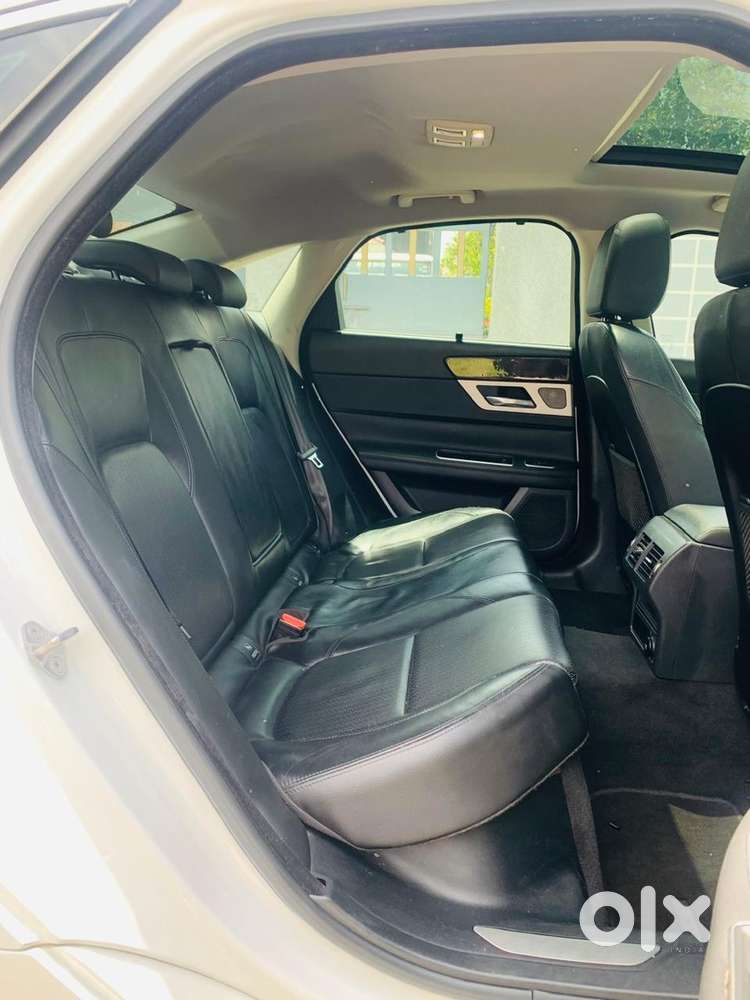 Jaguar Xf 2019 Diesel Well Maintained