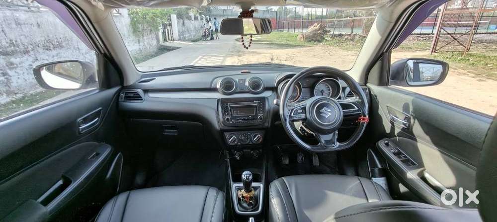 Maruti Suzuki Swift Vxi + Manual, 2020, Petrol