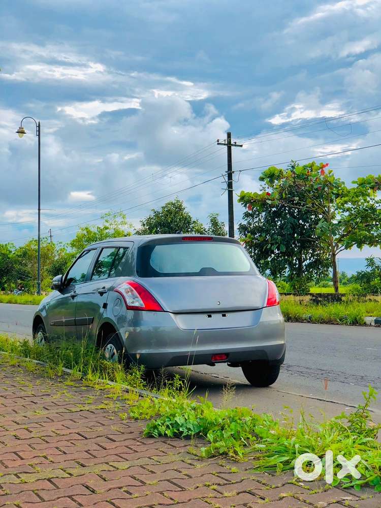Maruti Suzuki Swift Petrol 2017