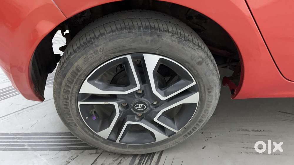 Tata Tiago Xza Plus Dual Tone, 2022, Petrol