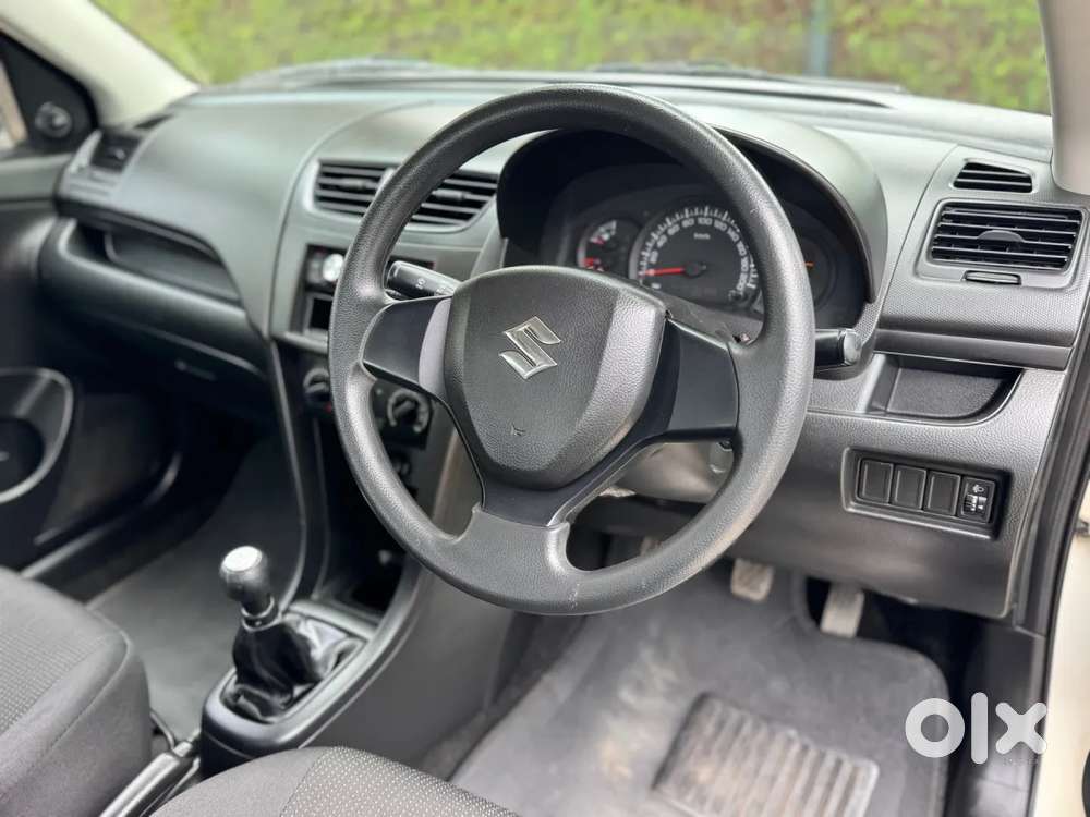 Maruti Suzuki Swift Vxi, 2013, Petrol
