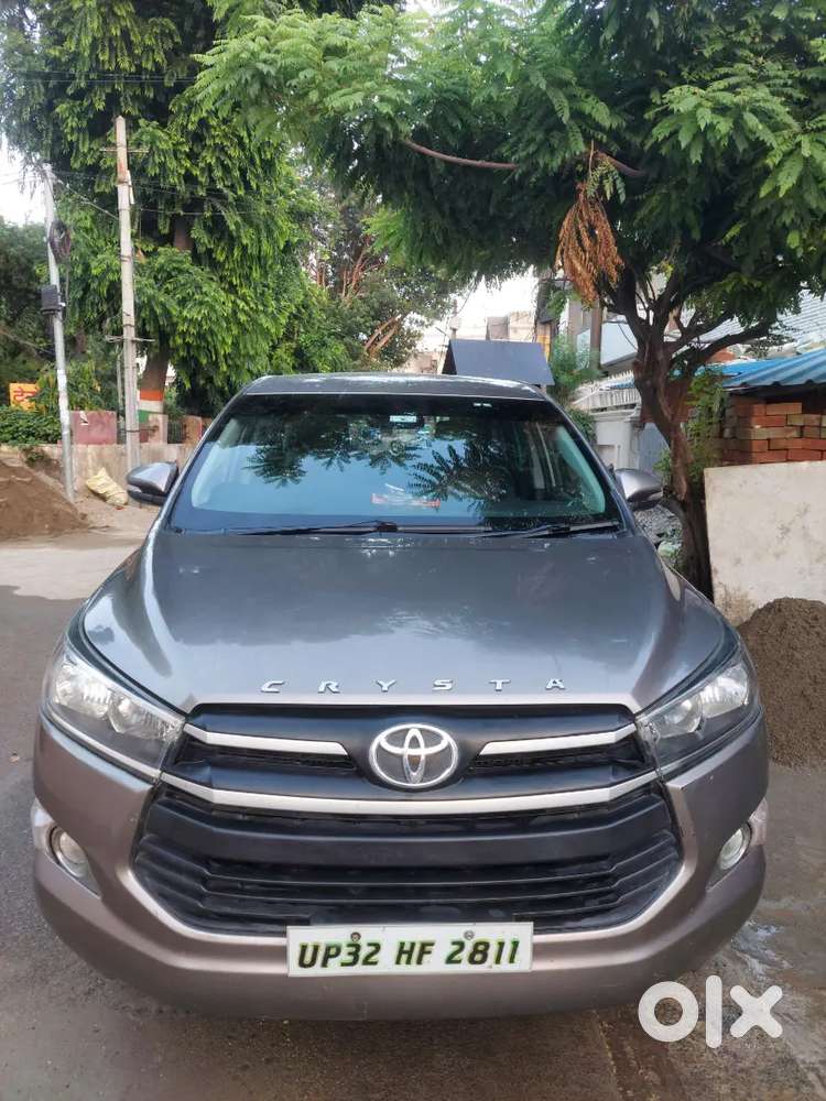 Toyota Innova Crysta 2016 Diesel 94000 Km Driven