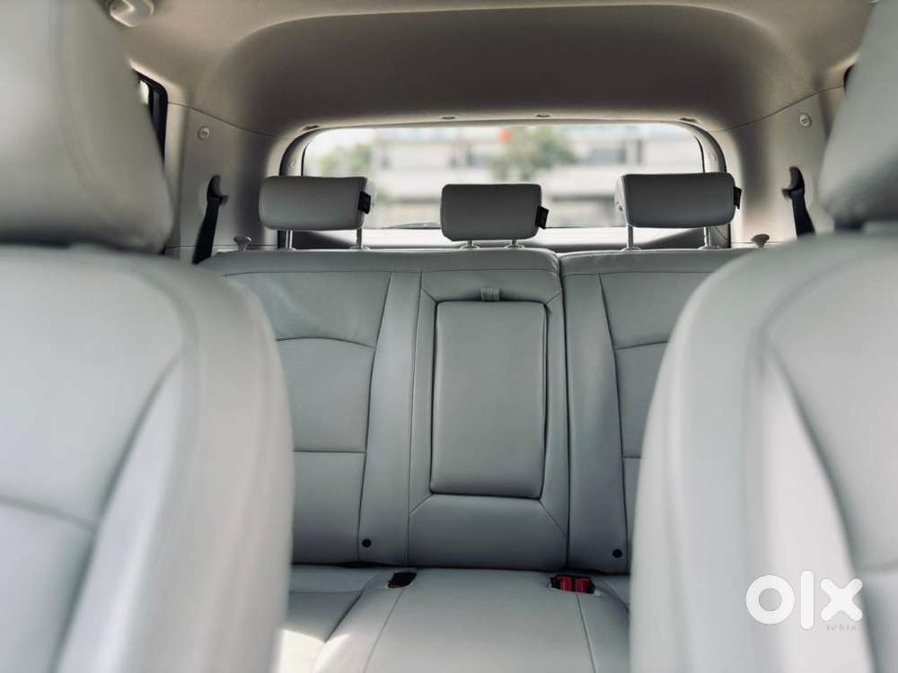 Mahindra Xuv300 W8, 2021, Petrol