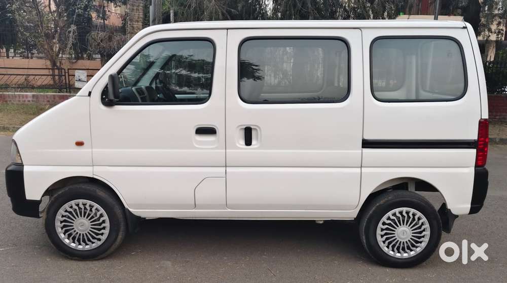 Maruti Suzuki Eeco 7 Seater Standard, 2022, Petrol