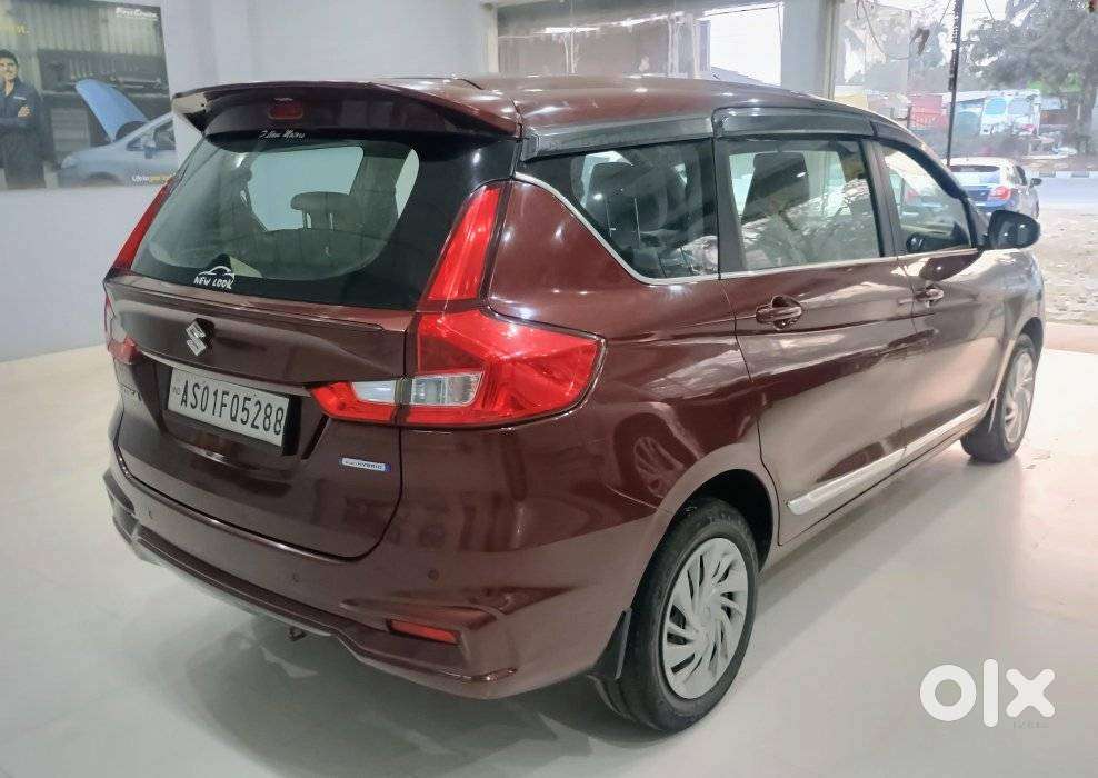 Maruti Suzuki Ertiga 1.5 Vxi, 2022, Petrol