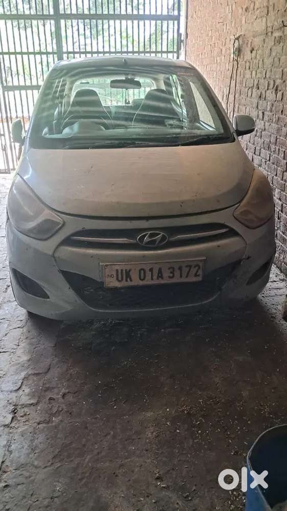 Hyundai I10 1.2 Sportz 2012