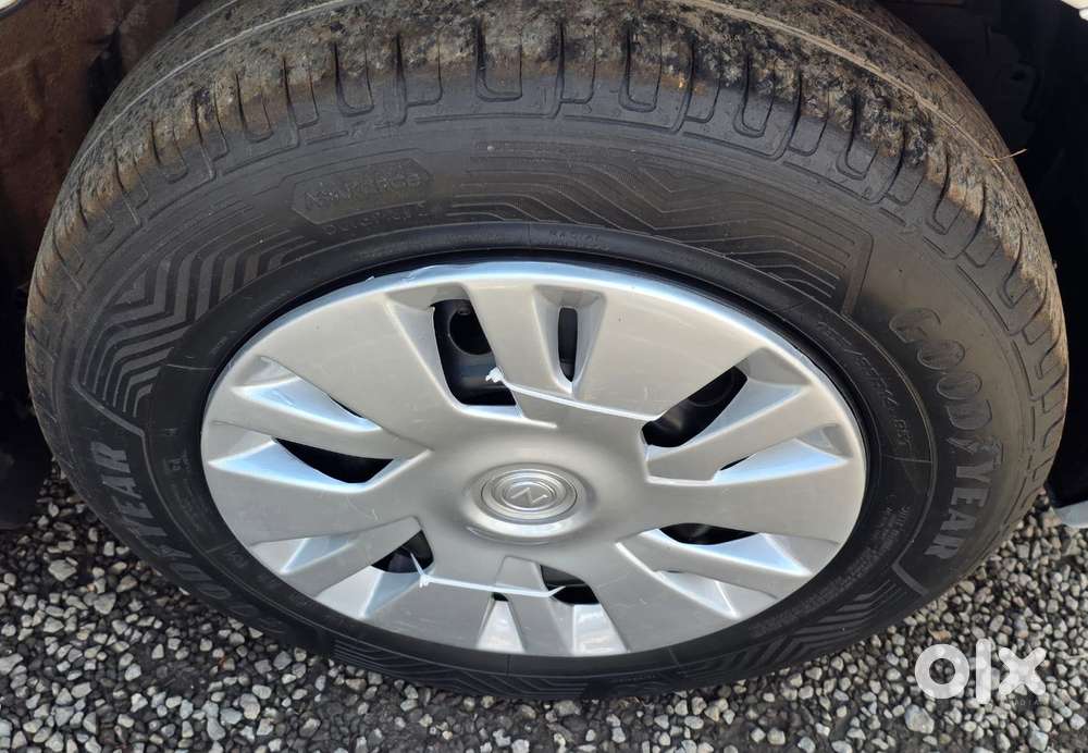 Maruti Suzuki Swift Dzire 1.3 Vxi, 2013, Petrol