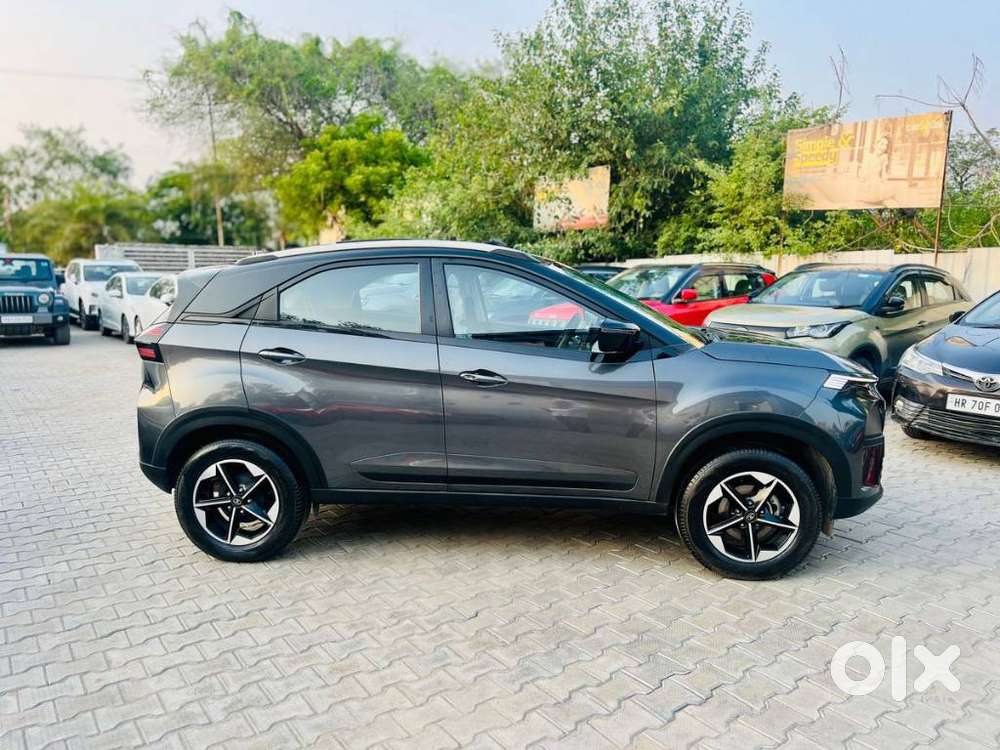 Tata Nexon Fearless Plus (ps) 1.2 Icng 6mt Red Dark Edition, 2025, C..